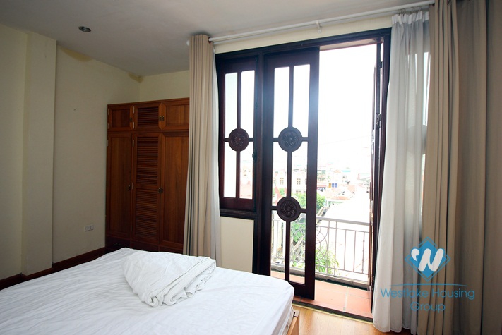 Two bedrooms apartment is available for rent in Tay Ho,Hanoi